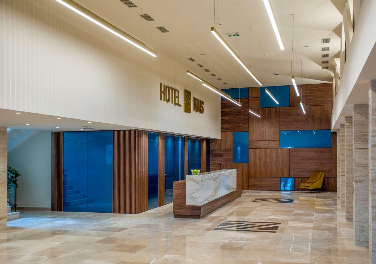 Hotel Nais Ni Kültér fotó